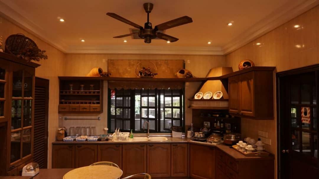 Kinta Bali Villa Ипох Экстерьер фото